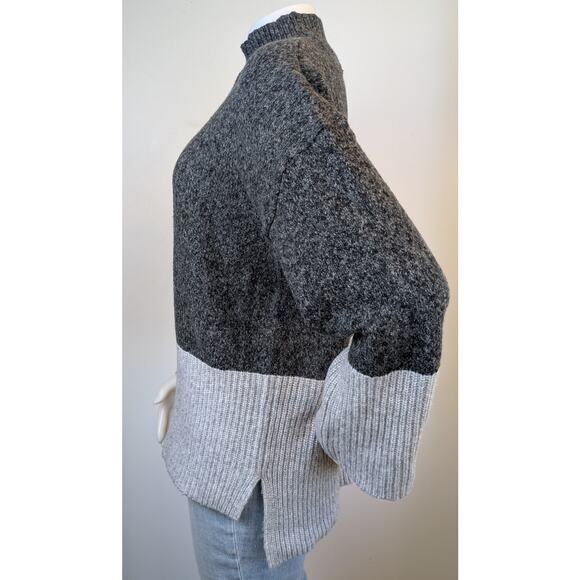 Michael Kors Wool Tunic Sweater Large Gray Colorblock Mock Neck High Low Ribbed - Picture 4 of 9
